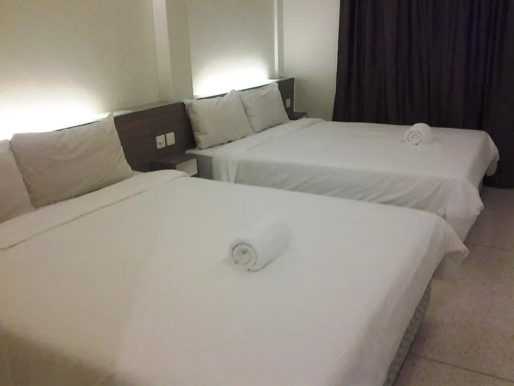 Qish Hotel Malacca 0*,